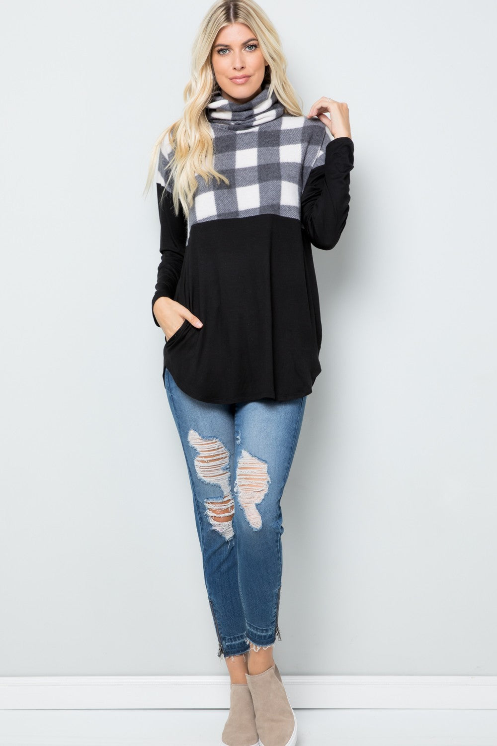 Pocketed Plaid Turtleneck Long Sleeve Blouse