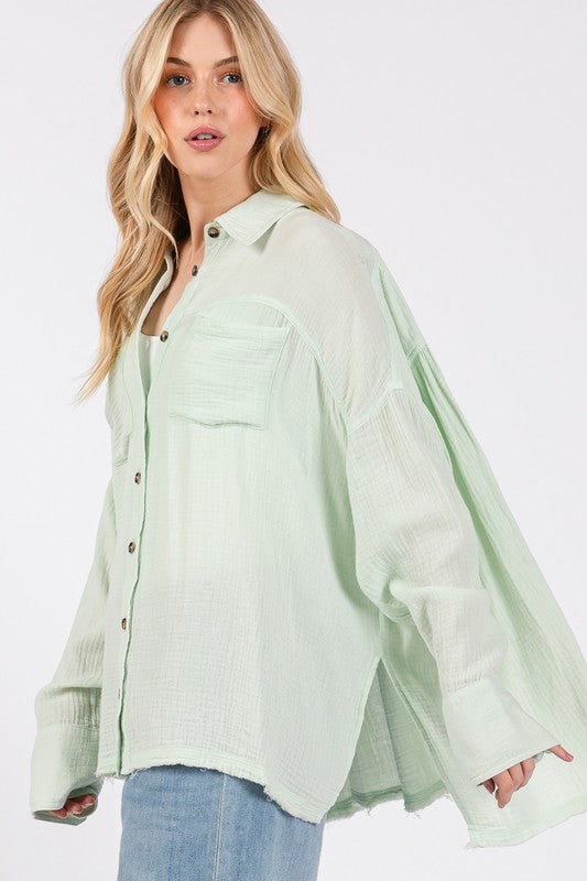 Frayed Hem Side Slit Button Down Shirt