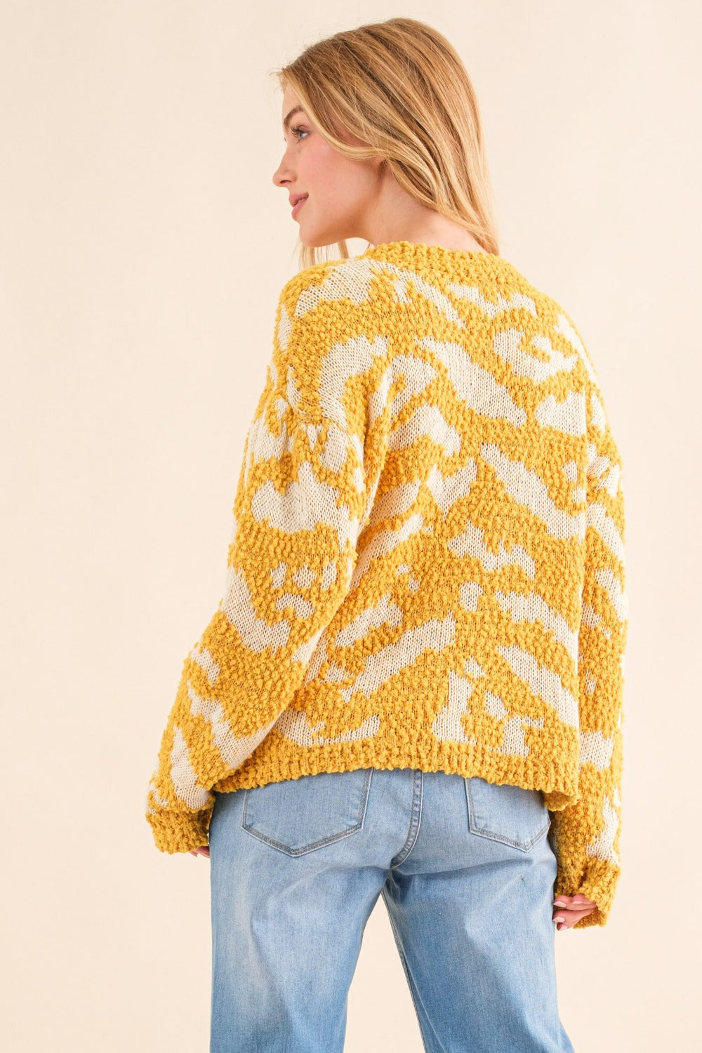 Textured Pattern Contrast Sweater