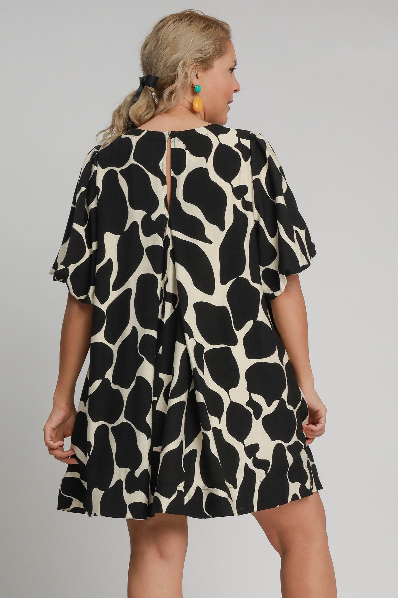 Umgee Two Tone Abstract Print Puff Sleeve Dress Plus Size