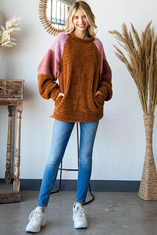 Color Block Faux Fur Raglan Sleeve Sweatshirt